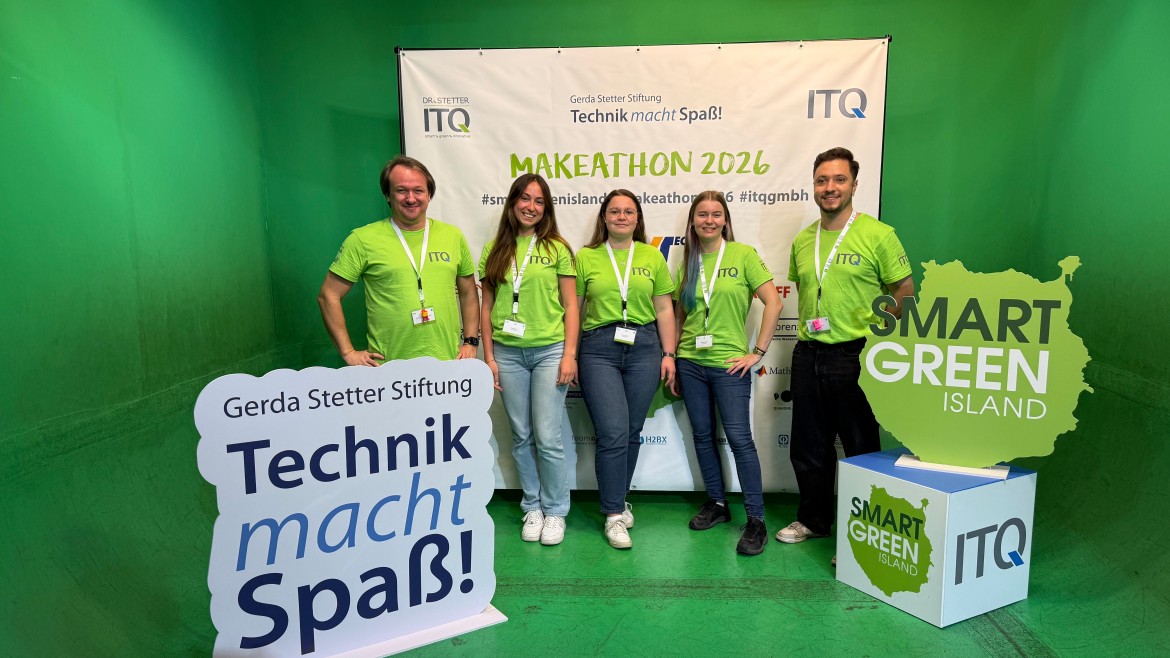 Studierende der Fakultät für Elektrotechnik und Informationstechnik auf dem Makethon 2026