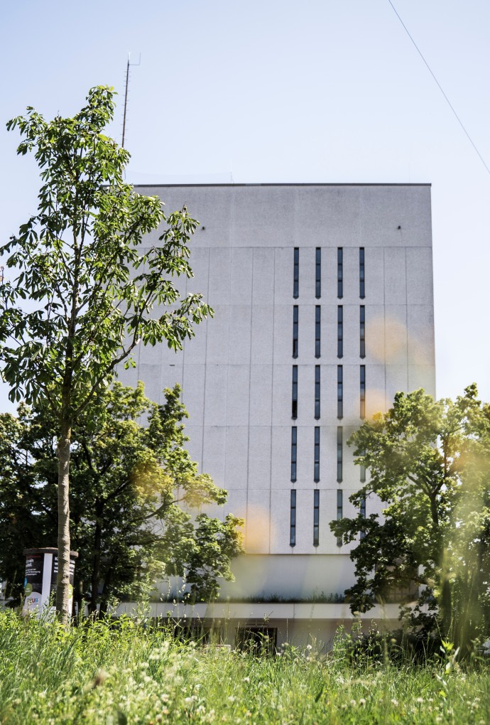 Gebäude an der Hochschule München in der Lothstraße 64