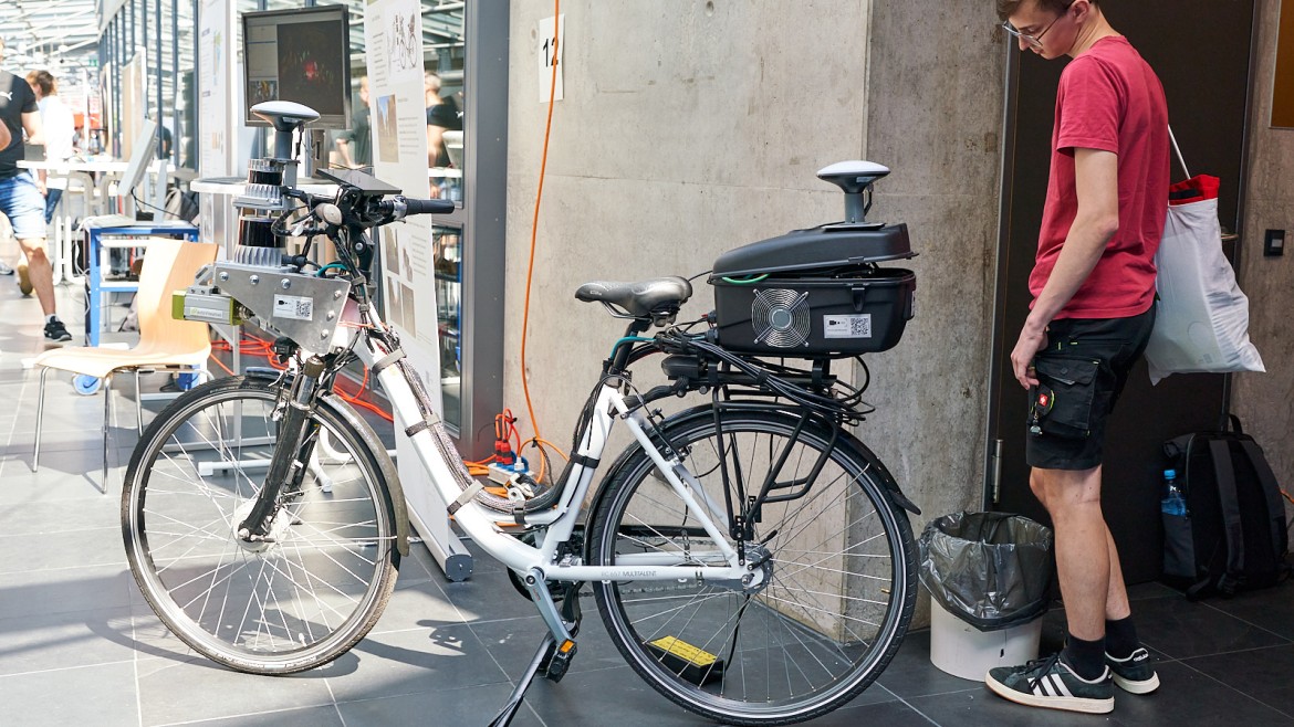 Das FUSE-Bike auf der Projektvernissage an der Hochschule München.