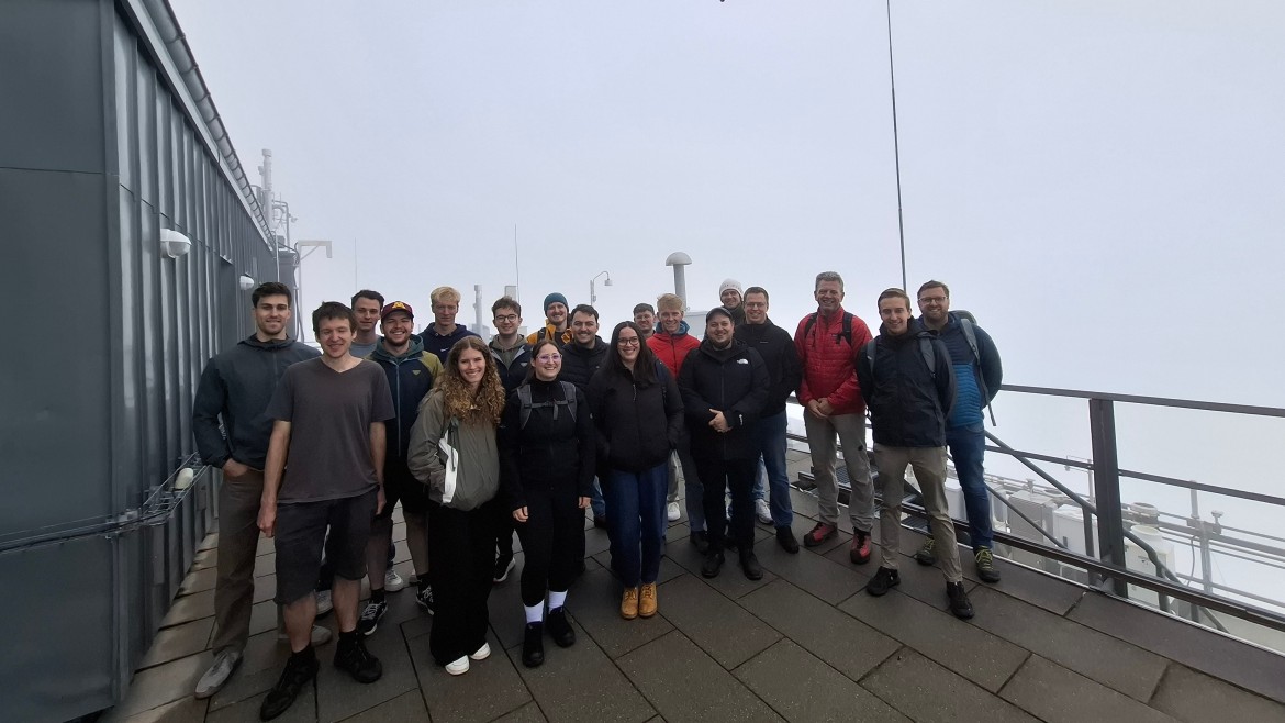 Gruppenbild Exkursion Schneefernerhaus 2026 