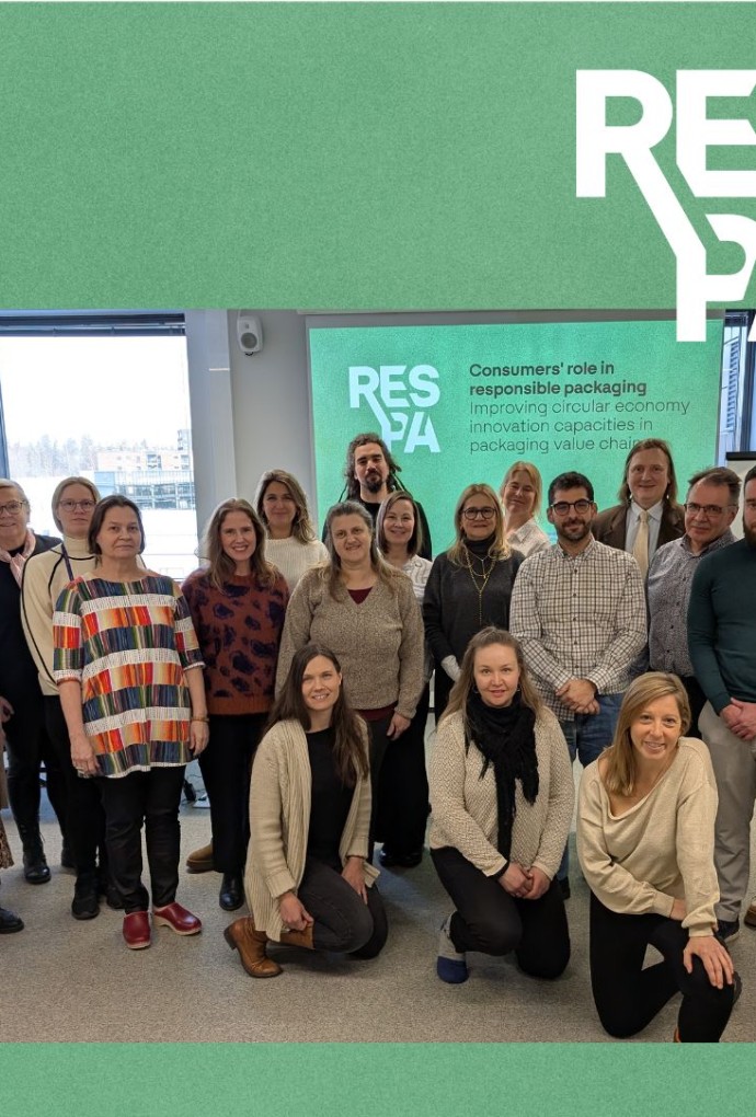 Gruppenfoto von Kick-Off-Meeting