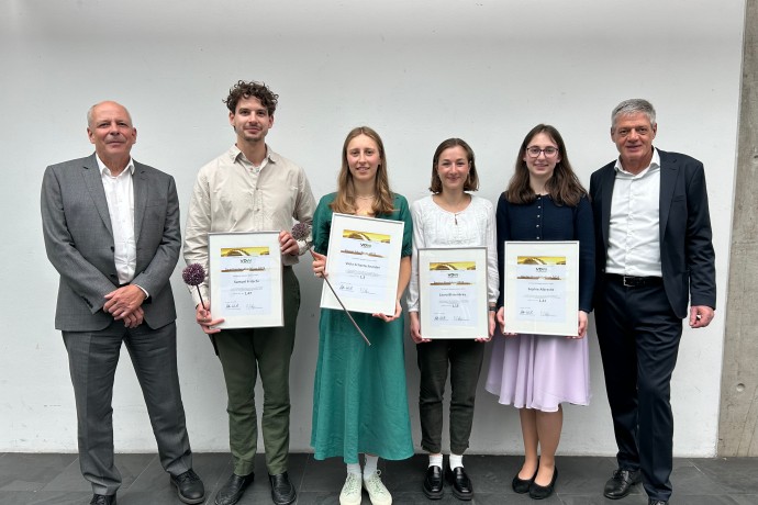 Dr. Oliver Wolfrum (Geschäftsführer VDW), Samuel Fritschi, Viola Schattschneider, Laura Blasenbrey, Sophie Albrecht, Prof. Dr. Martin Angerhöfer
