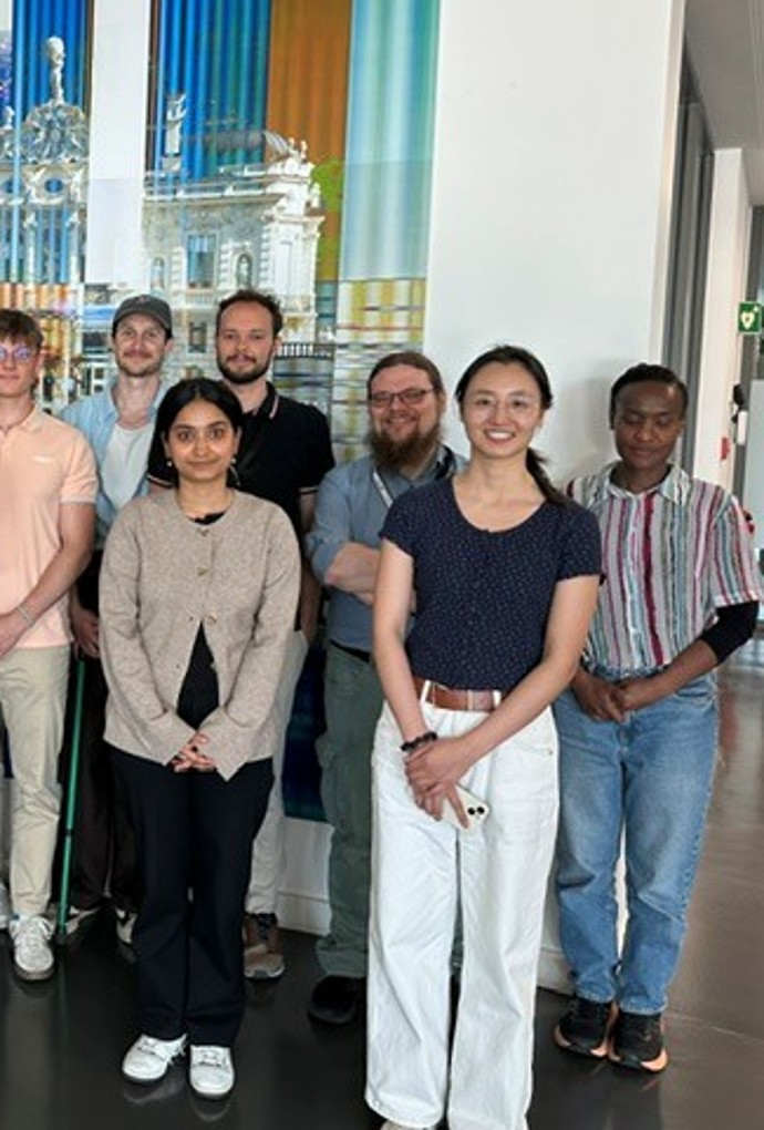 Gruppenfoto Studierende und Lehrende auf Exkursion bei SCANLAB im Juni 2026