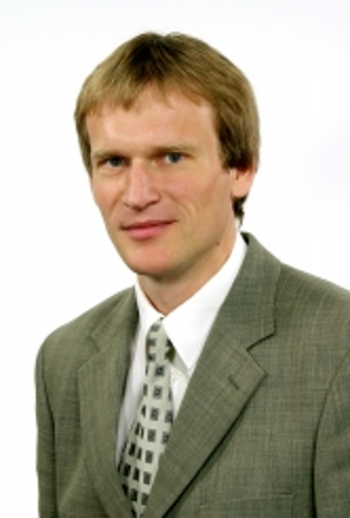 Prof. Dr. Martin Eerme