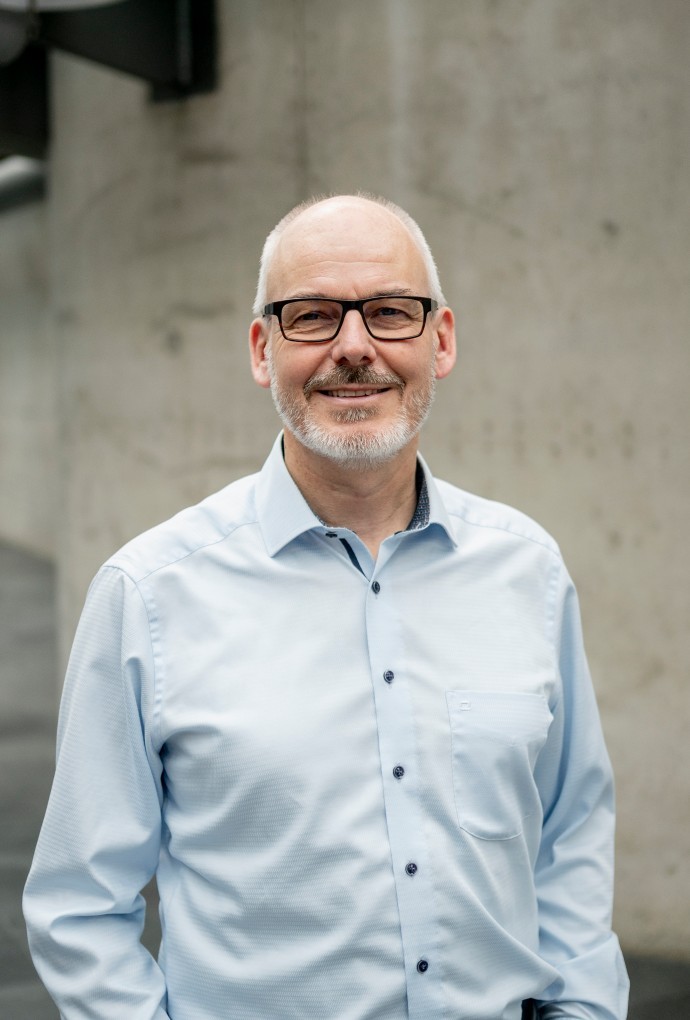 Prof. Dr. Ulrich Klotz