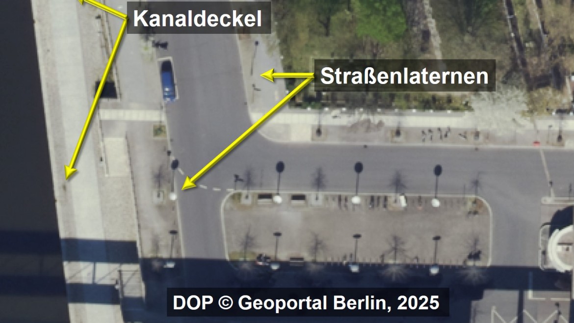Kanaldeckel- und Straßenlaternen im Digitalen Orthophoto des Geoportals Berlinc