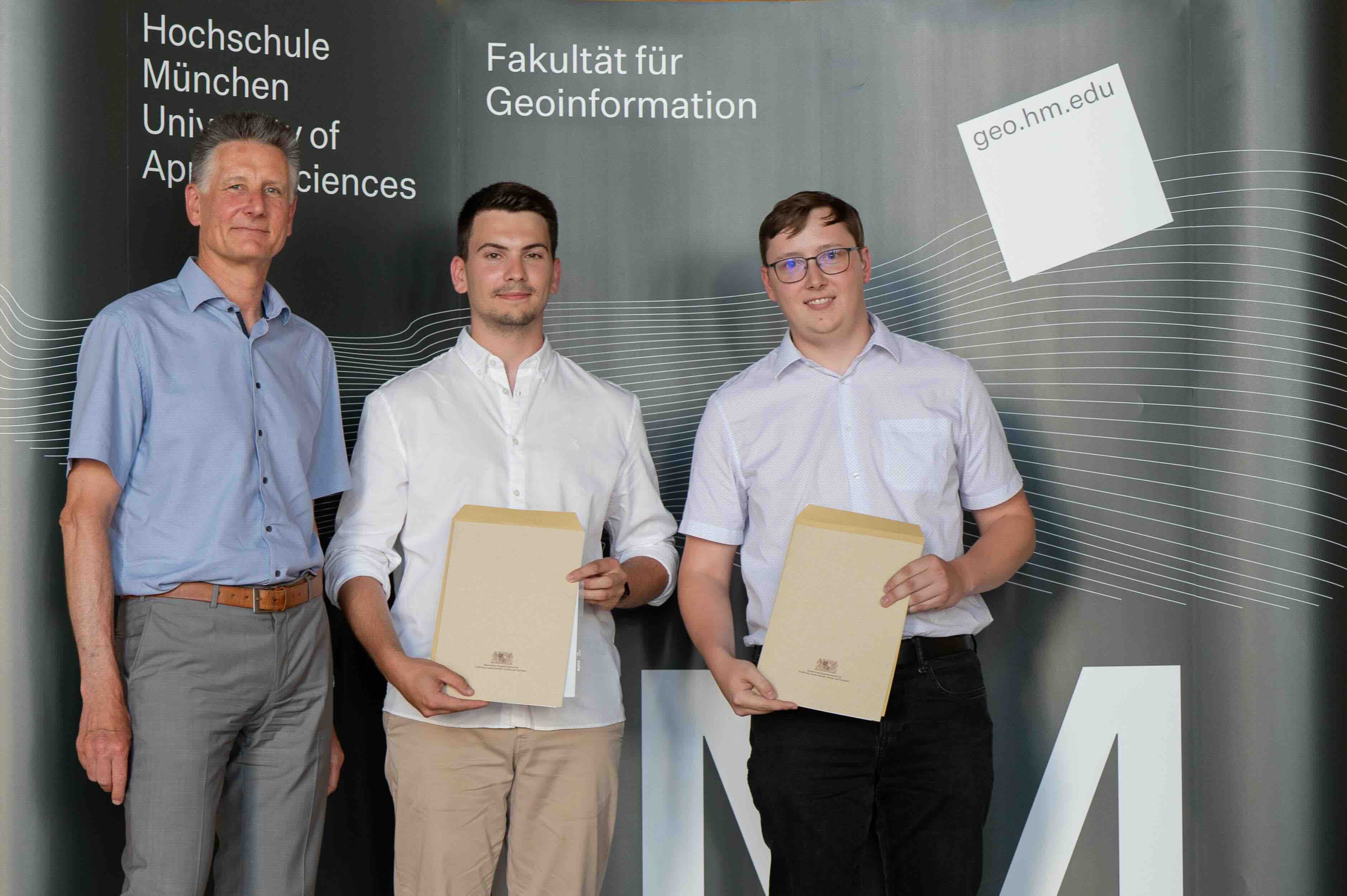 Förderpreis der Bayerischen Verwaltung für Ländliche Entwicklung M.Eng. Jonathan Kraus und B.Eng. Andreas Wagne