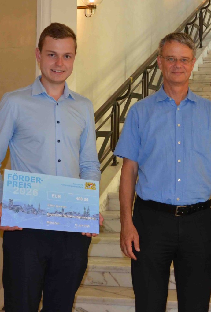 Förderpreis der Bayerischen Vermessungsverwaltung M.Eng. Adrian Jansky und M.Eng. Kilian Sperber