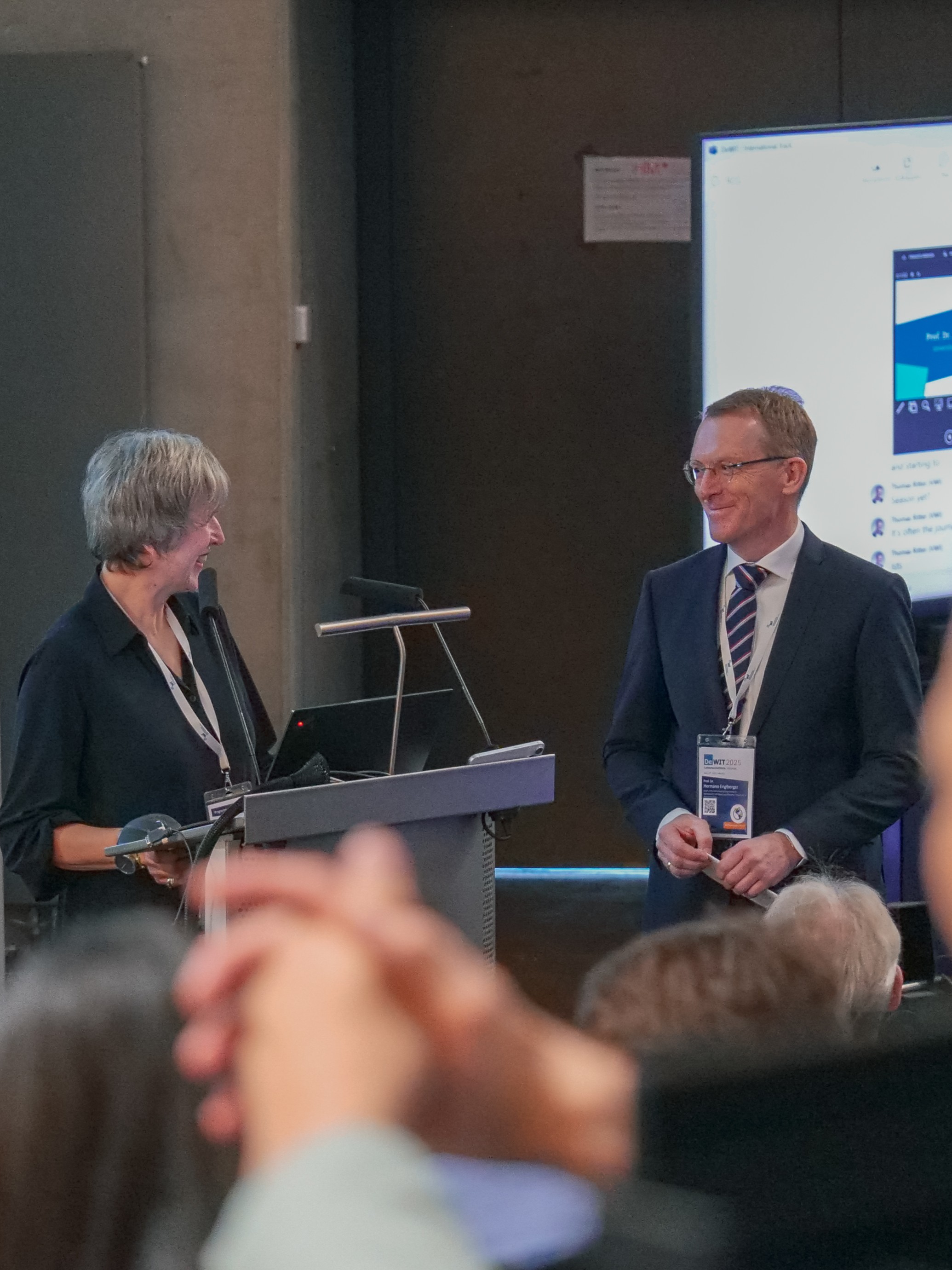 VWI-Präsidentin Weichardt und HM-Dekan Englberger eröffneten den WING-Kongress