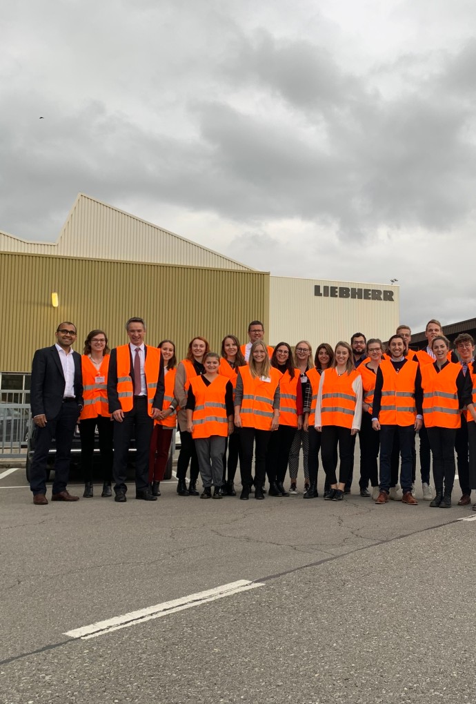 Werksführung am LIEBHERR Standort in Bulle