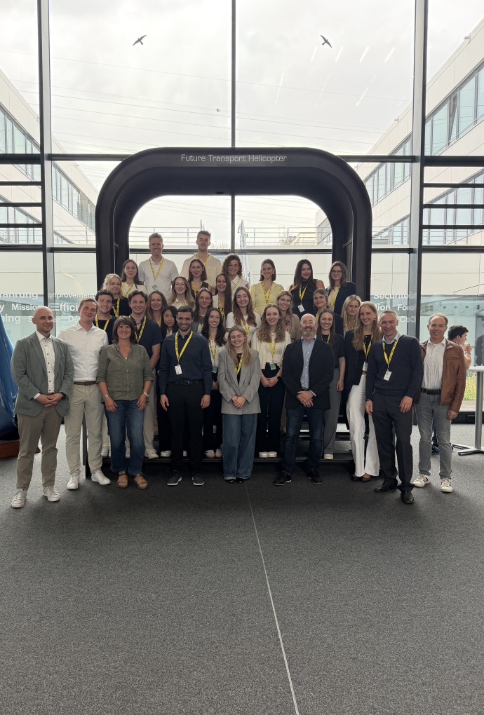 Cooperation Project of Airbus Helicopters with Master Marketing Students from HMBS