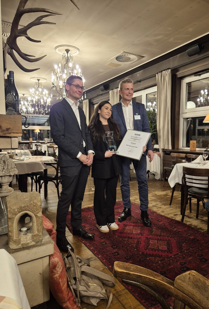 HMBS-Alumna gewinnt Wissenschaftspreis