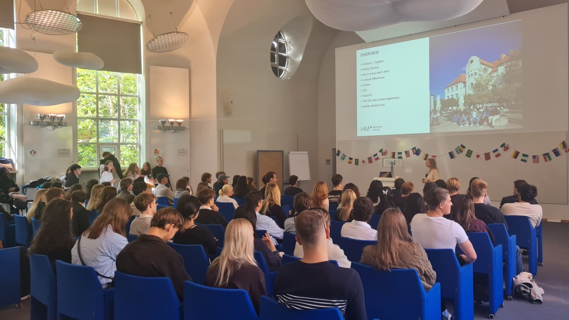 Internationale Studierende an der HM Business School