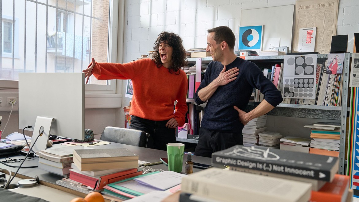 Type Talk (Intercom Verlga) Bild zeigt zwei Menschen