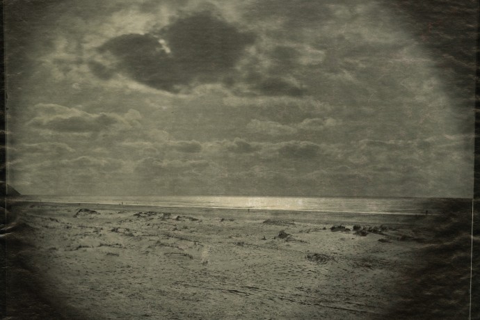 Bild zeit Meer in Schwarz Weiß