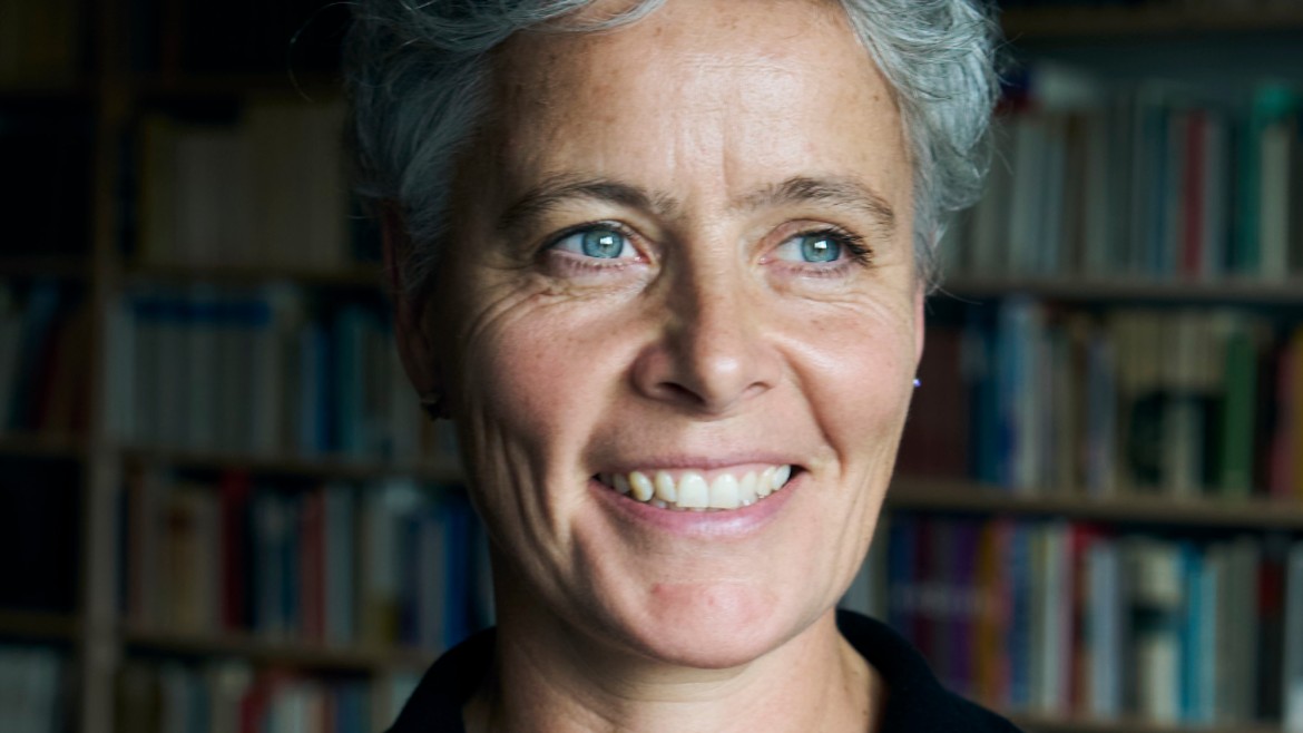 Bild zeigt Porträt von Veronika Burian