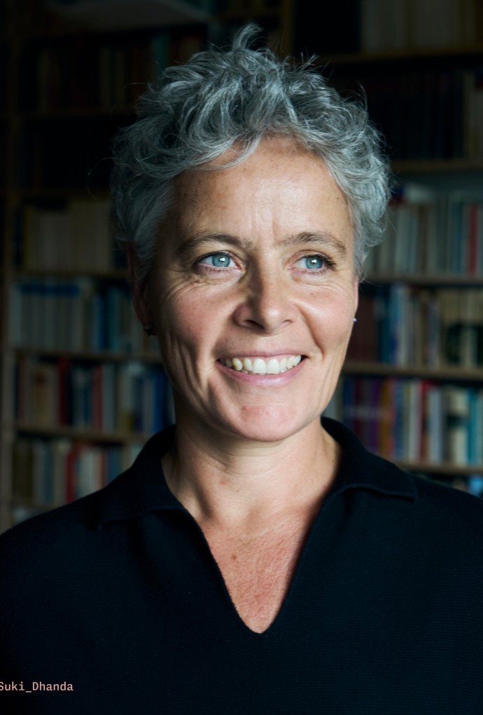 Bild zeigt Porträt von Veronika Burian