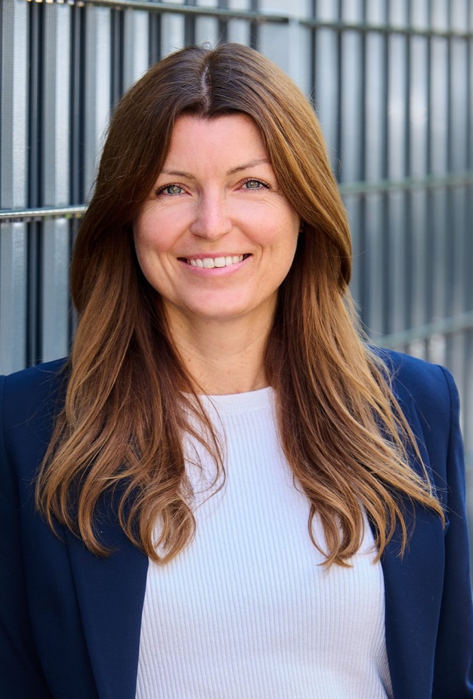Portrait von Prof. Dr. Sina Hardaker