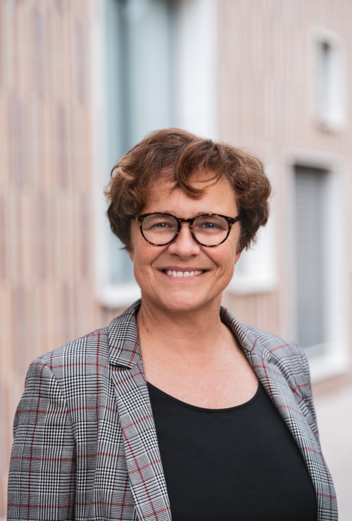 Porträt von Prof. Dr. Silke Järvenpää