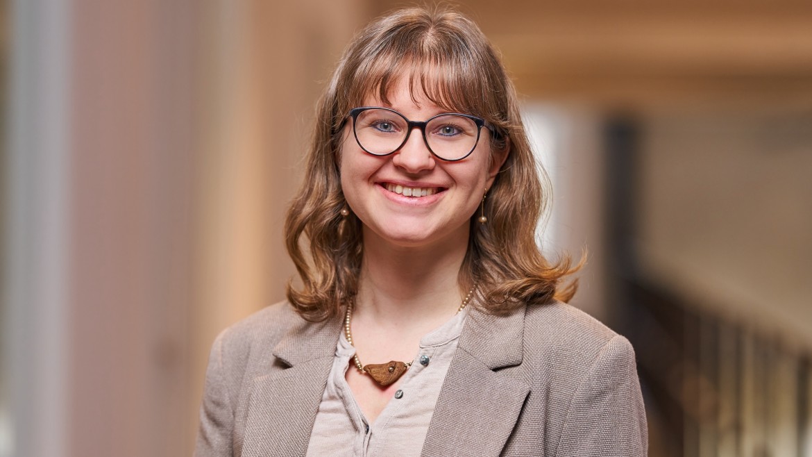 Katrin Eberhardt, wissenschaftliche Mitarbeiterin im Forschungsprojekt New Work im Tourismus an der Fakultät für Tourismus.