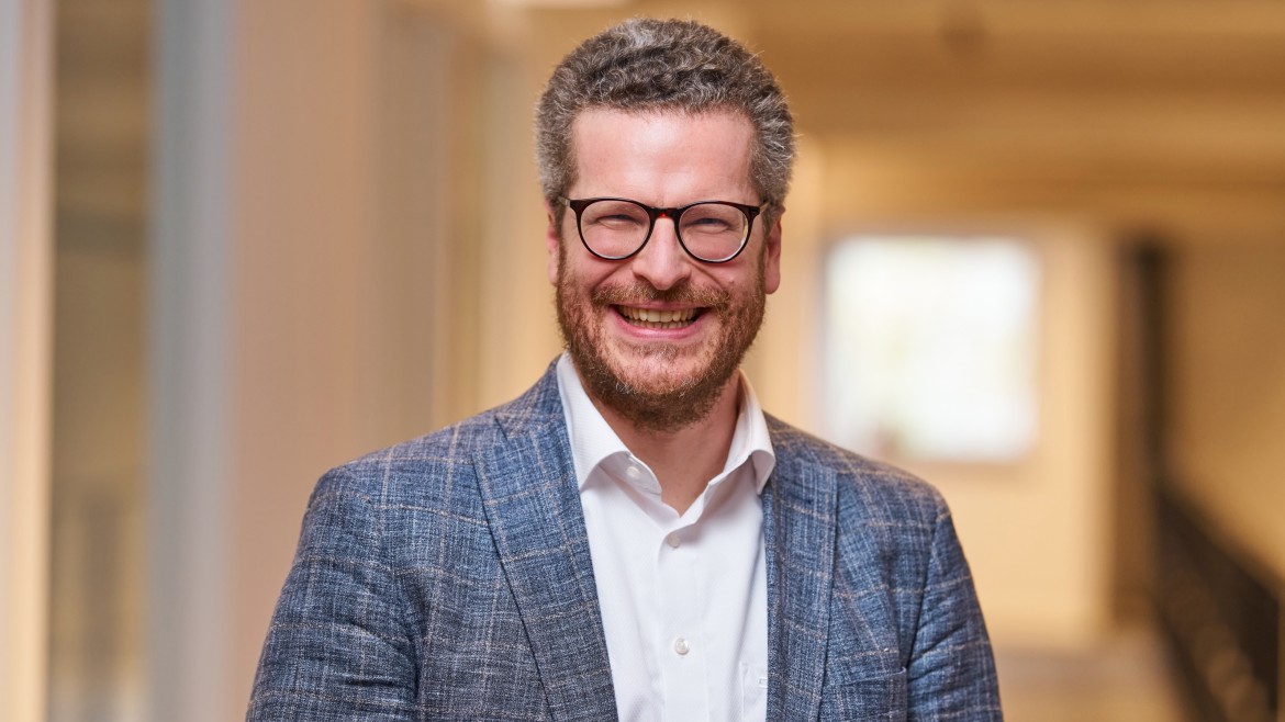 Prof. Dr. Simon Werther, Lead Partner im Forschungsprojekt New Work im Tourismus an der Fakultät für Tourismus. 